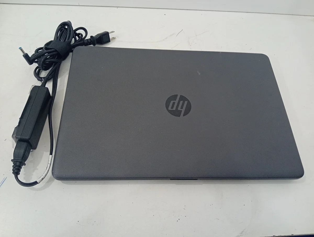 Foto 2 de Notebook Marca Hp Modelo 250 G6 Procesador Celeron Memoria Ram 4 Gb Disco Duro 500 Gb Acc Con Ent.HdmiUsbS.L.Cd T.Numerico