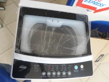 Foto 2 de Lavarropas Marca Fama Automatica De 8 Kg Modelo Laf-8 Usado En Buen Estado Acc Manguera De Carga Ffrio Y Caliente Manguera De Descarga Con Manual