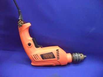 Foto 2 de Taladro Marca Black + Decker Modelo Hd555-B2c Usado En Buen Estado Acc Con Llave