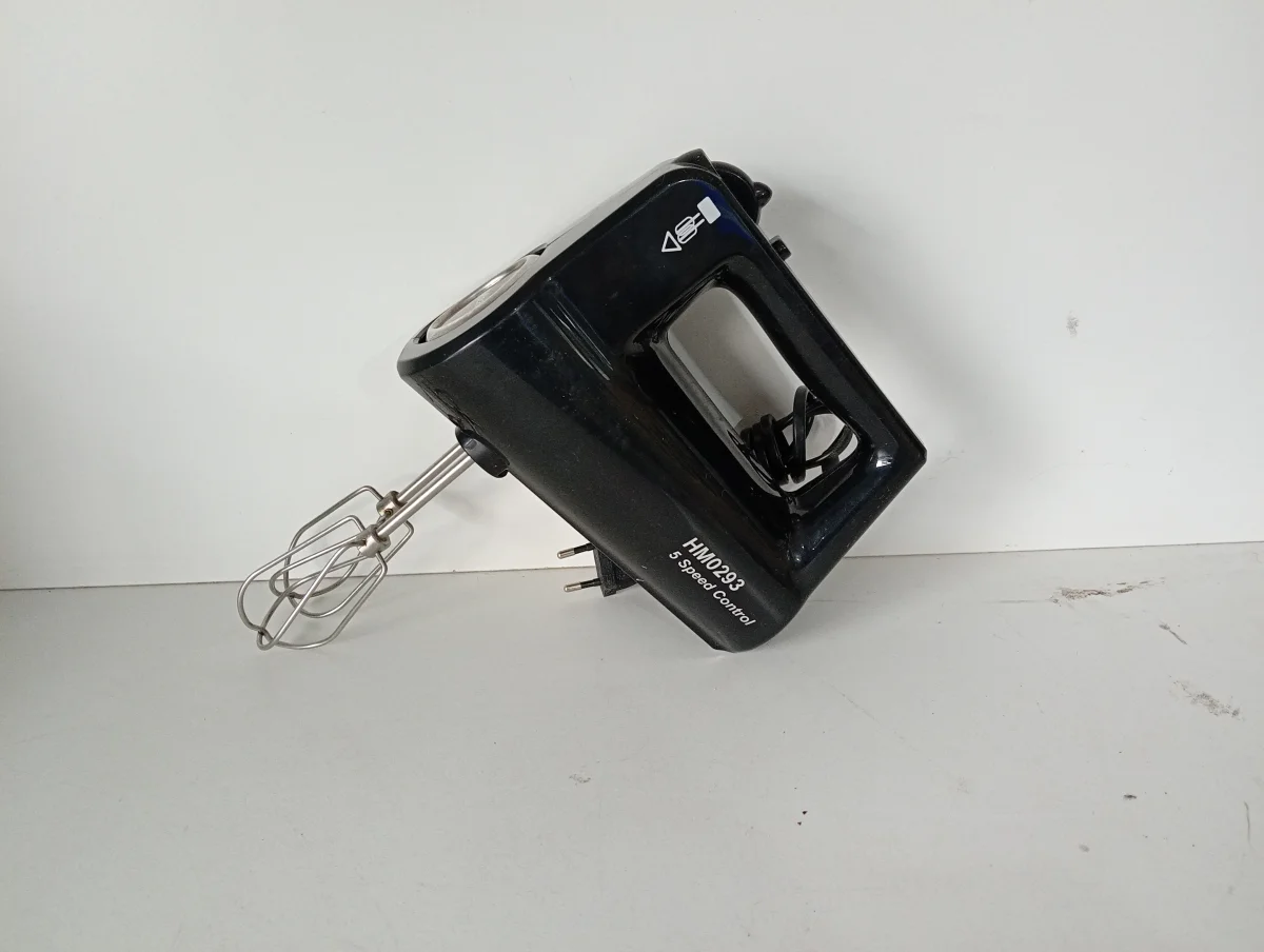 Foto 3 de Batidora Marca Midea Modelo Hm0293. Usado En Buen Estado Acc Con 1 Par De Bastidores En Caja