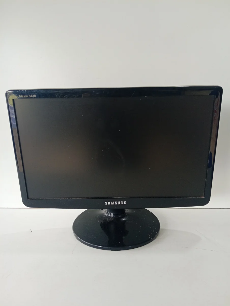 Monitor P/ Computadora Lcd Marca Samsung Modelo S19a10n Usado En Buen Estado De 19 '' Acc Cable Power