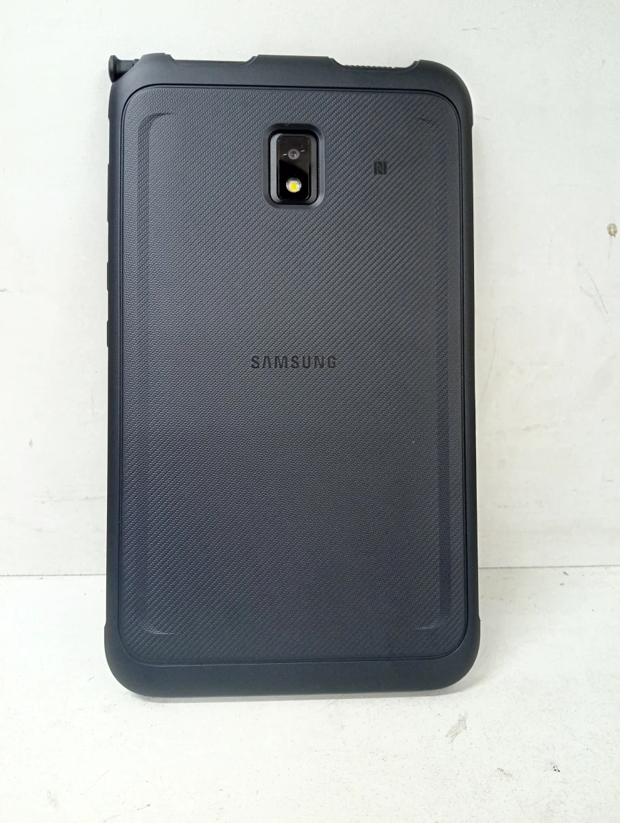 Foto 2 de Tablet Marca Samsung Modelo Tab Active Smt575 Acc No Tiene