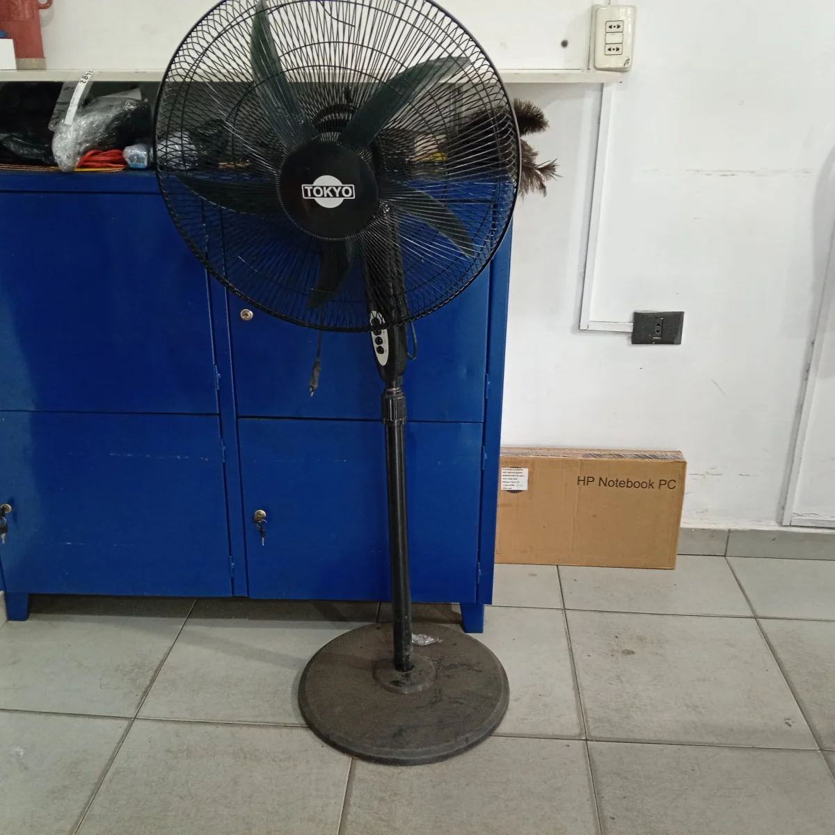 Foto 2 de Ventilador 3 Velocidades Marca Tokyo Modelo Vtockfs50-11dan-N Usado En Buen Estado Acc BaseDe 5 Aspa