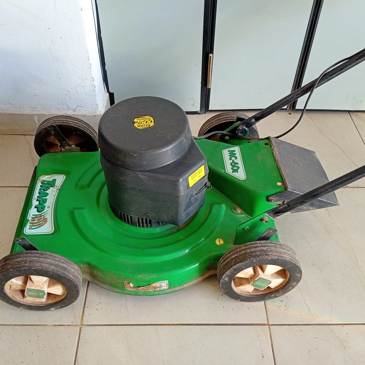 Foto 3 de Cortadora De Cesped Marca Trapp Modelo Mc-60e Usado Con Desgaste Acc No Tiene