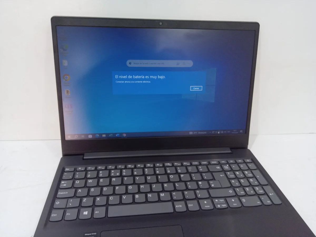 Foto 2 de Notebook Marca Lenovo Modelo S145-15igm Procesador Intelinside Memoria Ram 4 Gb Disco Duro 930 Gb Acc No Tiene