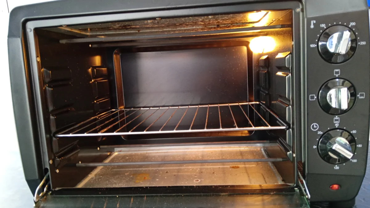 Foto 3 de Horno Marca Tokyo Litros 45 Modelo Edthelisto-N Usado En Buen Estado Acc Con Parrilla