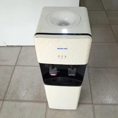 Bebedero Marca Haverland Modelo Rice White Usado En Buen Estado Acc 2 Canillas De Frio Y Caliente