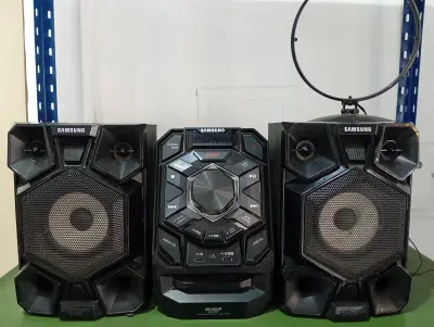 Equipo De Sonido Marca Samsung Sin Control Modelo Mxj630 Usado-En-Buen-Estado Acc Dos ParlantesAntena