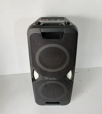 Parlante Portatil Marca Aiwa Modelo Awpok6l Usado En Buen Estado Con Con Cable Power Acc: De Doble Parlante Con Bluetooh Con Antena Con Radio Con Usb Aux