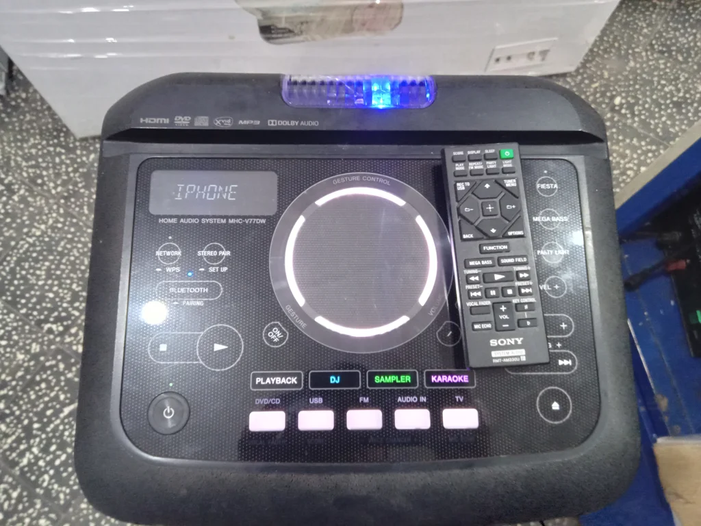 Foto 3 de Caja De Sonido Amplificada Marca Sony Modelo V77dw Con Control Usado En Buen Estado Acc Cable Power