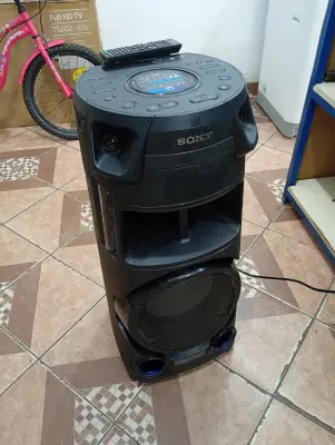 Equipo De Sonido Marca Sony Con Control Modelo Mhc-V43 Usado En Buen Estado Acc No Tiene