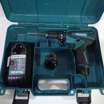 Taladro Marca Makita Modelo Hp330d Acc Con Cargador 2-Baterias