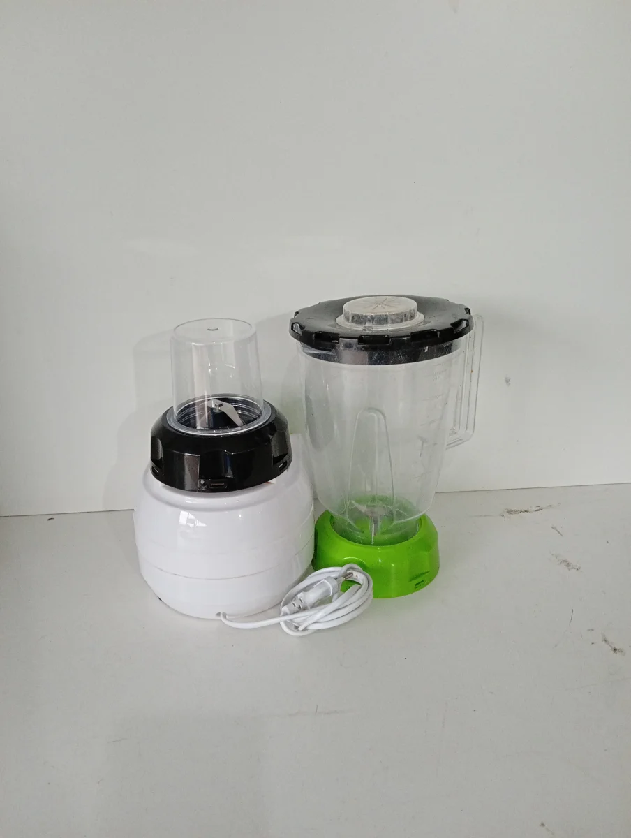 Foto 3 de Licuadora Marca Kinelco Modelo Kn-999 Velocidades Nuevo Sin Uso Acc En Caja