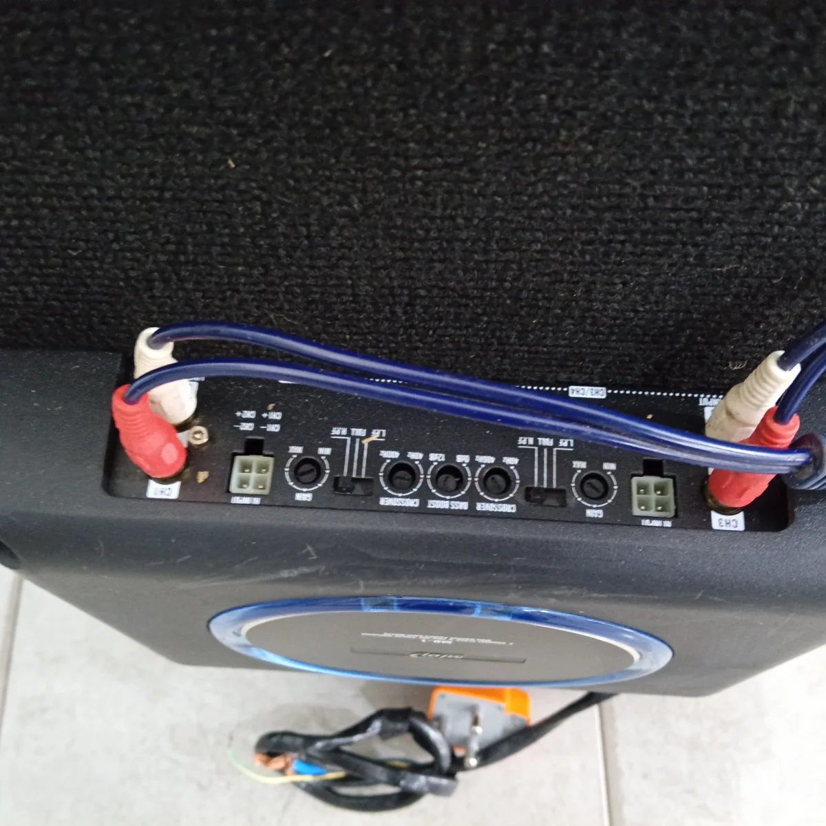 Foto 3 de Amplificador De Sonido P/ Automovil Marca Midi Modelo Md-1 Usado En Buen Estado Acc No Tiene