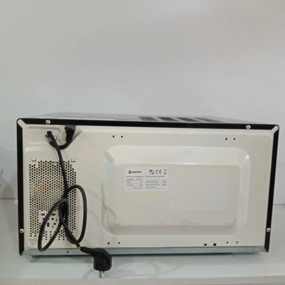 Foto 2 de Microondas Marca Matsui Modelo Mt-Hm3815-N Usado En Buen Estado Acc Plato De Vidrio 38lts
