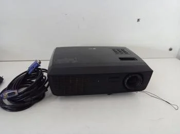 Proyector De Imagen Marca Lg Sin Control Modelo Bs275 Lumenes 2.700 Usado En Buen Estado Acc Cable Power Y Vga
