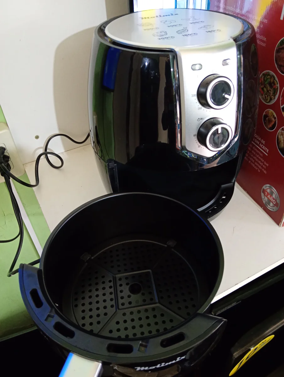 Foto 2 de Fritadora Marca Moulinex Modelo Maf-37 Usado En Buen Estado Acc 3.7litrosControlador De TemperaturaIndicador Led