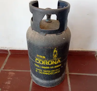 Garrafa Cap 5 Kg. Marca Gas Corona Usado En Buen Estado Color Gris Acc No Tiene