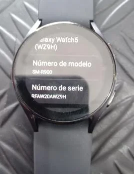 Foto 2 de Reloj Para Caballero Marca Samsung Modelo Sm-R900 Watch5 Usado En Buen Estado Acc Smart WatchC/ Caragdor