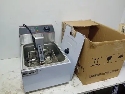 Fritadora Marca Consumer Modelo Cmr-Frei1 Usado En Buen Estado Acc CajaTemporizadorCanastaTapa