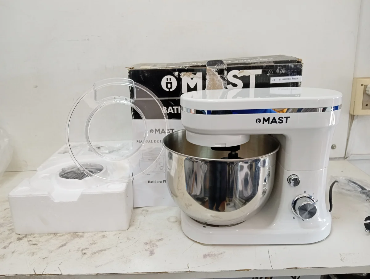 Batidora Marca Mast Modelo Batidora Planetaria Usado En Buen Estado Acc 2 BatidoresTapaCajaBol De Acero Inox