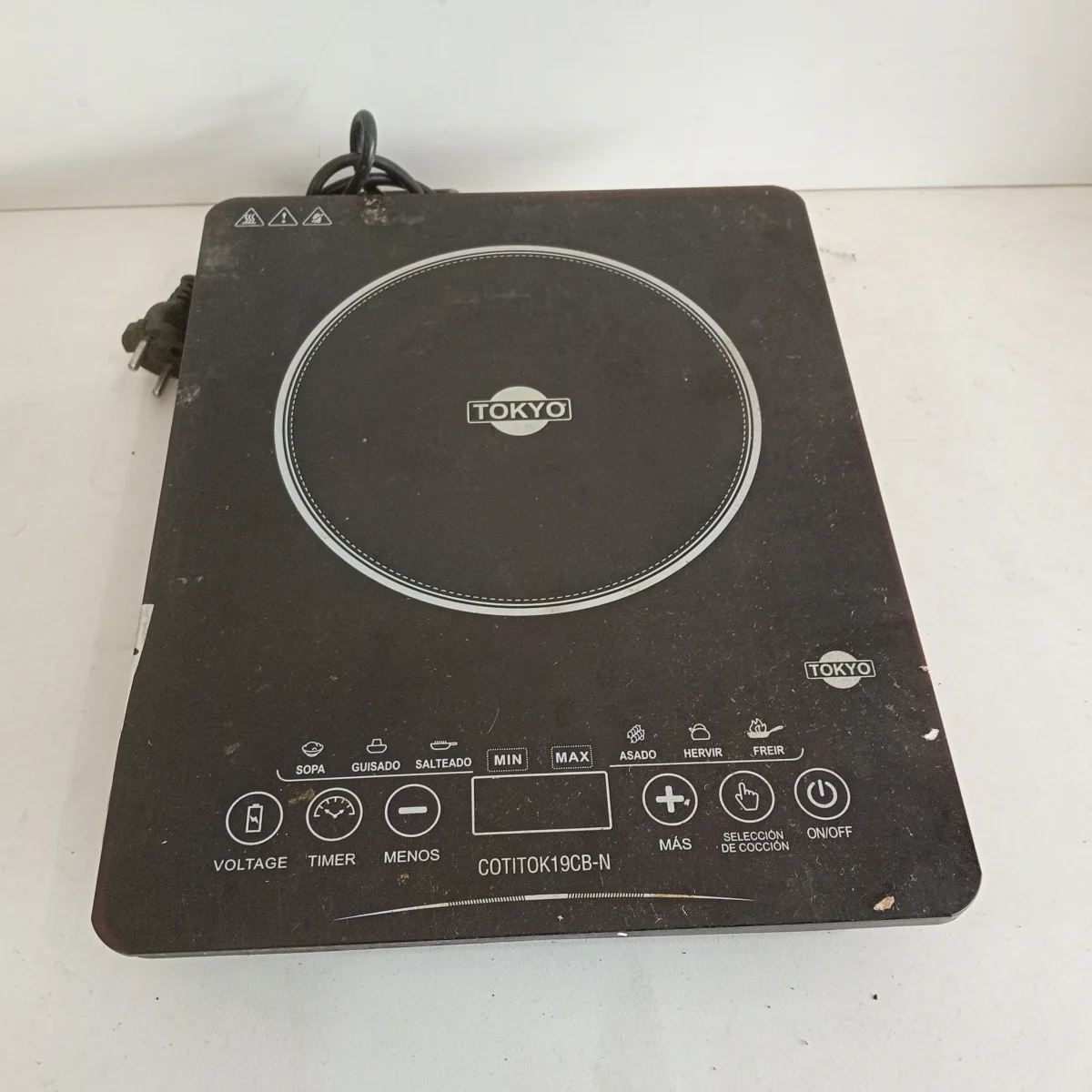 Cocina Electrica Tipo Inducción Marca Mega Star Modelo Cotitok19cb-N Usado En Buen Estado Acc No Tiene