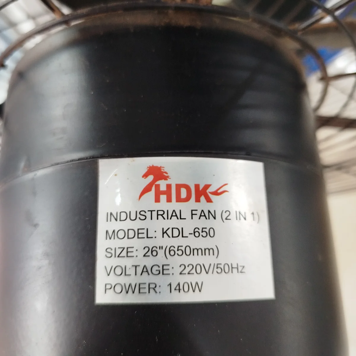 Foto 3 de Ventilador 3 Velocidades Marca Hdk Modelo Kdl-650 Usado Con Desgaste Acc 3 Aletas
