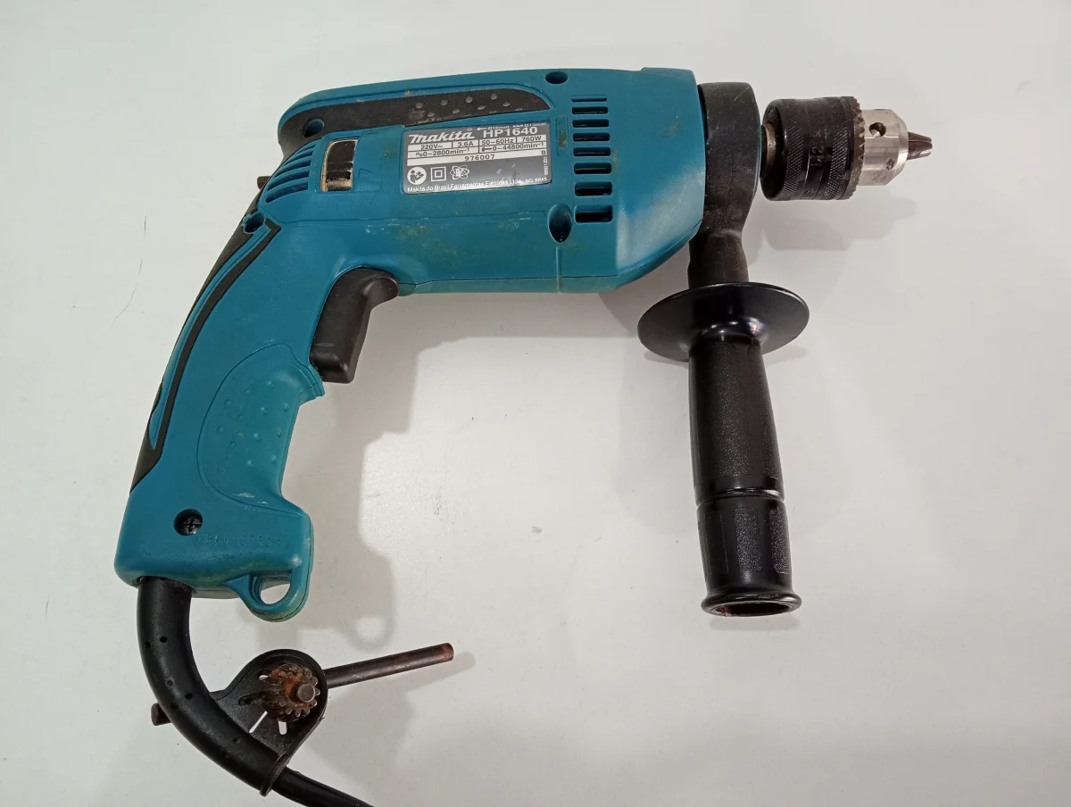 Foto 2 de Taladro Marca Makita Modelo Hp1640 Usado En Buen Estado Acc MangoLlave
