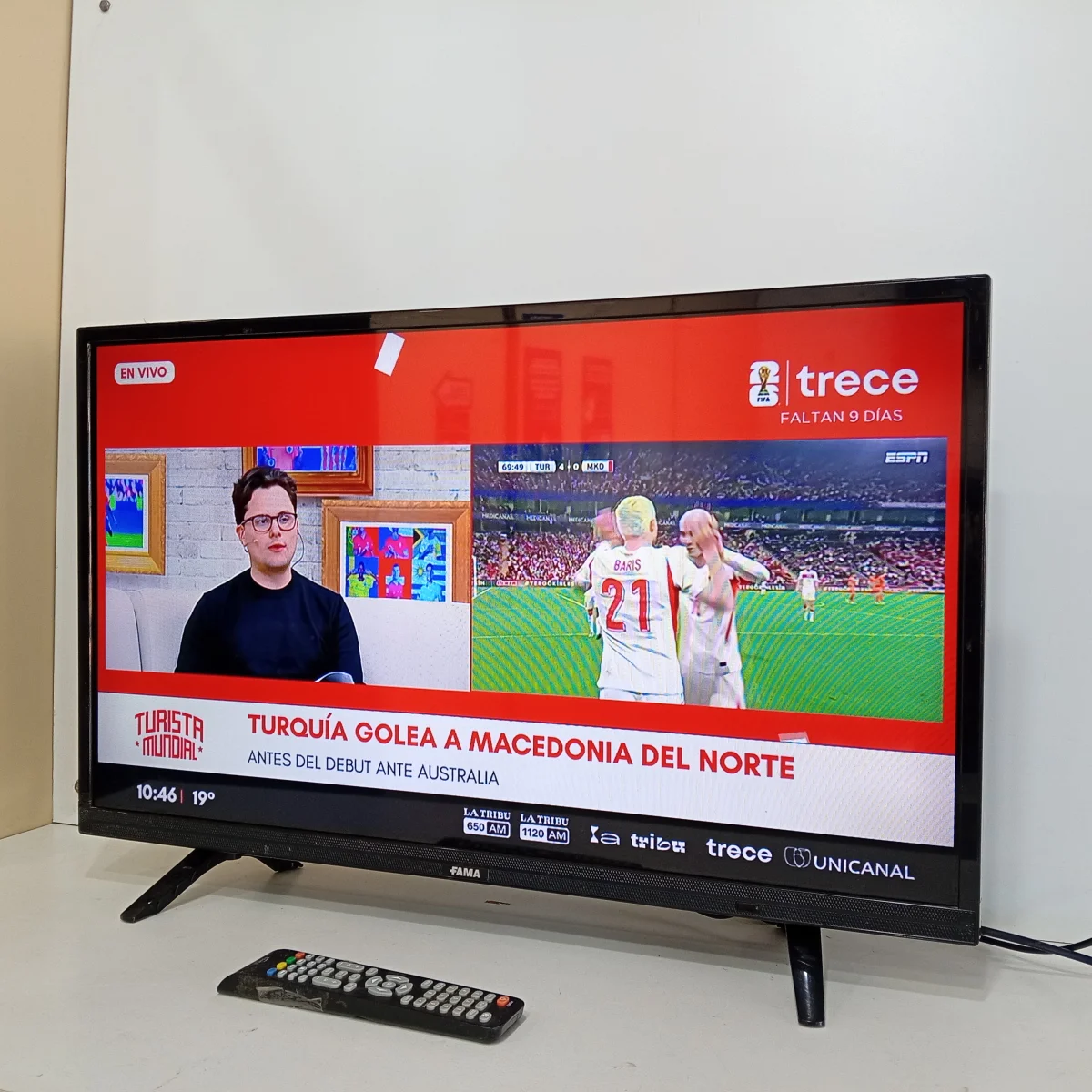 Foto 2 de Televisor Led Convencional De 32 '' Marca Fama Modelo Tv32e2a Usado En Buen Estado Con Control Sin Caja Acc C/ Patias