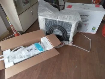 Aire Acondicionado Tipo Split Marca Tokio Potencia Btu 12.000 Con Kit Instalacion Con Control Modelo Aatocax24-12chr1 Nuevo Sin Uso Con Caja Acc .