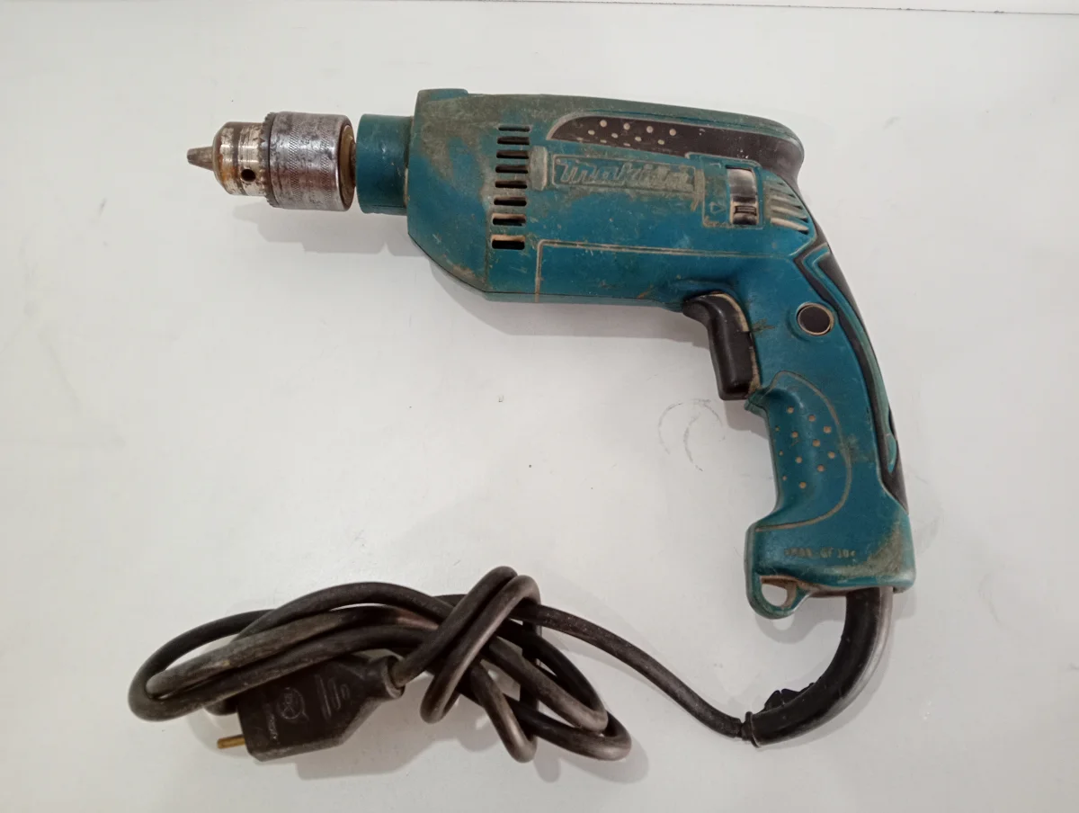 Foto 2 de Taladro Marca Makita Modelo Hp1640 Usado En Buen Estado Acc No Tiene