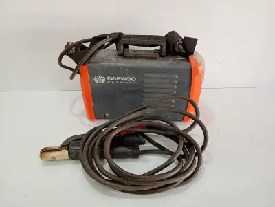 Soldador Marca Daewoo Modelo Dw200mma Usado En Buen Estado Acc Pinzas Positivo Y Negativo