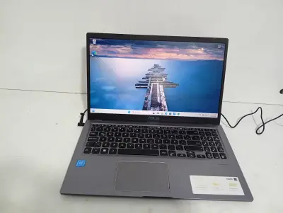 Notebook Marca Asus Modelo X515m Procesador Celeron Memoria Ram 4 Gb Disco Duro 500 Gb Generacion No Tiene Acc Cargador Original