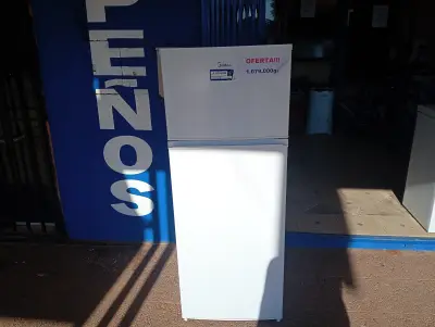 Heladera Marca Midea Modelo Mdrt294fgg01 Usado En Buen Estado Litros : 300 Acc: 1 Parrill 3 Paneles De Vidrio 3 Porta Vasos Comentario: Motor Nºsz59c1j