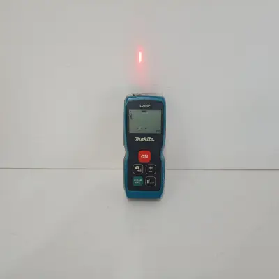 Nivel Laser Marca Makita Modelo Ld050p Sin Caja Con Ninguno Acc No Tiene