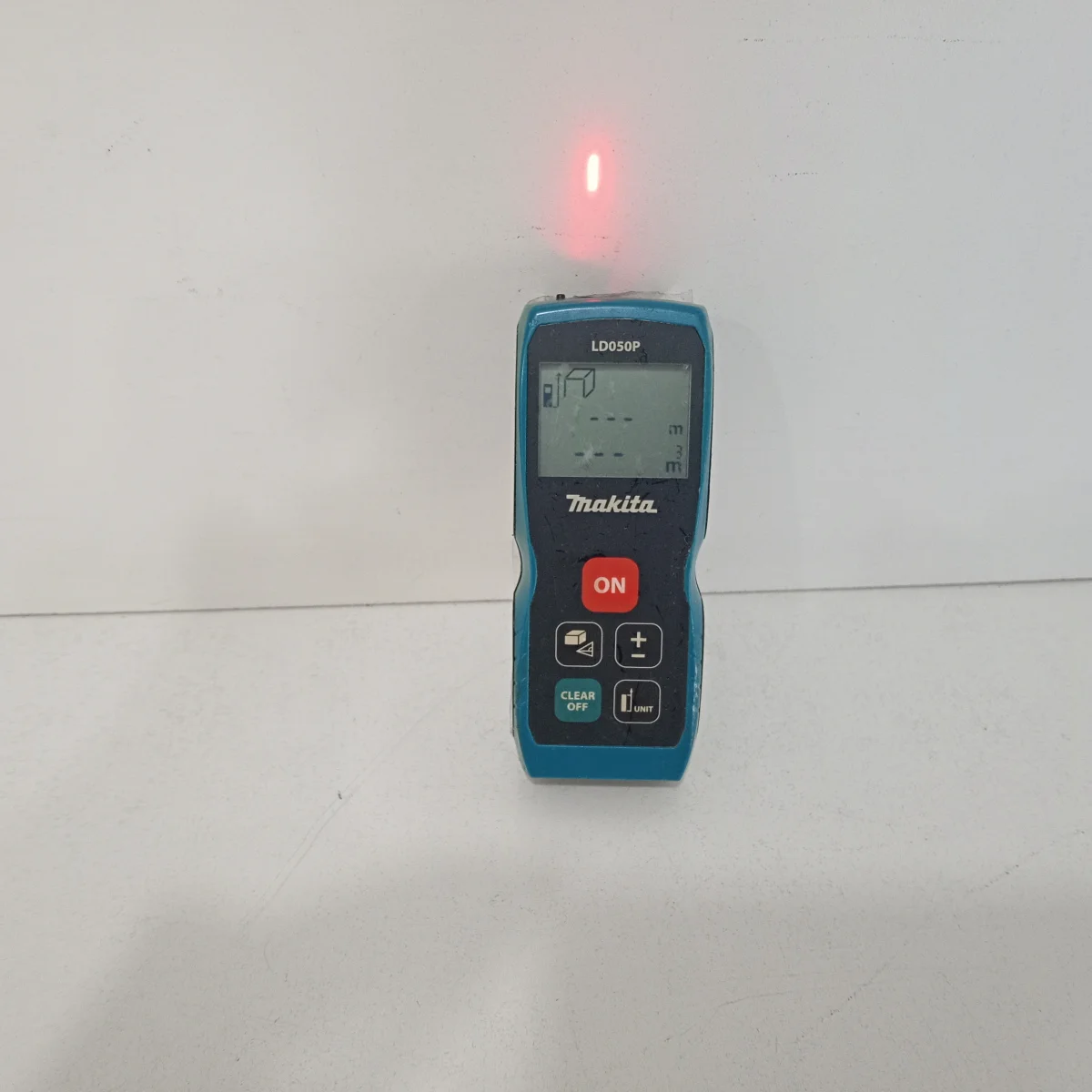 Foto 3 de Nivel Laser Marca Makita Modelo Ld050p Sin Caja Con Ninguno Acc No Tiene