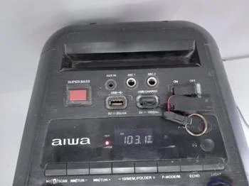 Foto 2 de Parlante Portatil Marca Aiwa Modelo Awpok6 Usado En Buen Estado Con Cable Power Acc BtRadioUsb