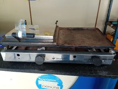Plancha Hamburguesera Marca Venancio Modelo No Tiene Usado En Buen Estado Acc Dos Quemadoores