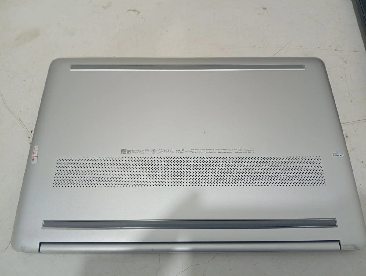 Foto 3 de Notebook Marca Hp Modelo 15-Dy2791wm Procesador I3 Memoria Ram 8 Gb Disco Duro 250 Gb Generacion 11 Acc Tecl NumericoEnt UsbEnt HdmiDe 15'