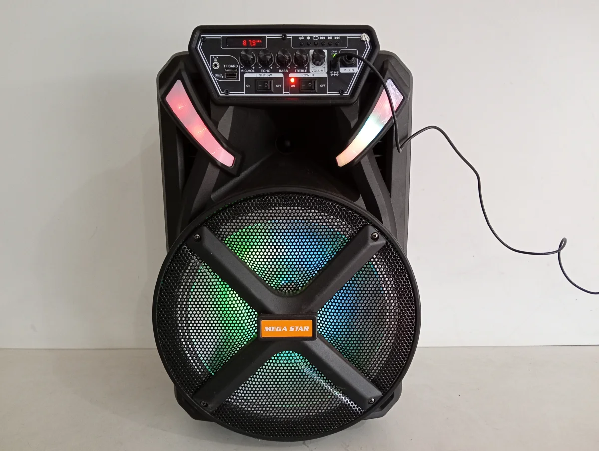 Caja De Sonido Amplificada Marca Mega Star Modelo Spa120btf Con Control Usado En Buen Estado Acc RuiditasCargador