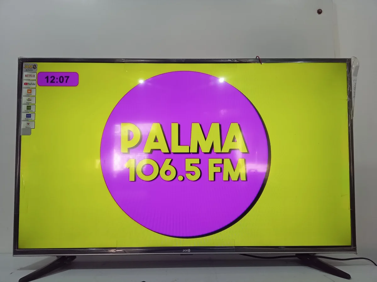 Televisor Led Smart De 43 '' Marca Jam Modelo 43jamds06 Con Control Usado En Buen Estado Acc PatitasCable Corriente