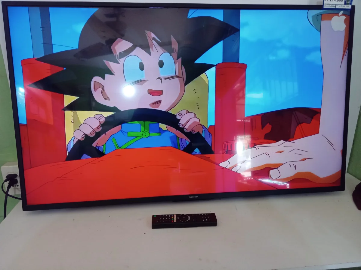 Televisor Led Smart De 49 '' Marca Sony Modelo Kd-49x725f Con Control Usado En Buen Estado Acc Soporte De Pared