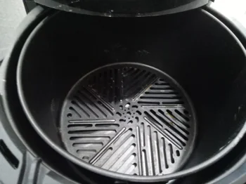 Foto 2 de Fritadora Marca Midea Modelo Mf-Cn40d2 Usado Con Desgaste Acc No Tiene