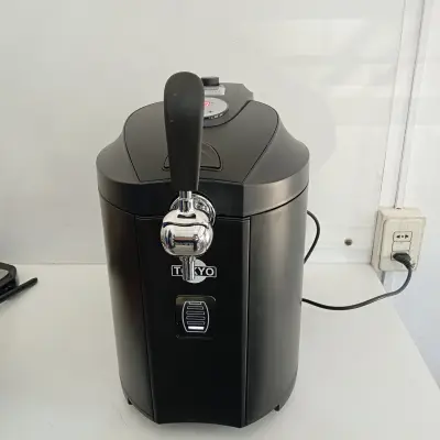 Dispenser De Cerveza Marca Tokyo Modelo Chtokbeerlast Acc: Capacidad 5 Litros Comentario: En Caja