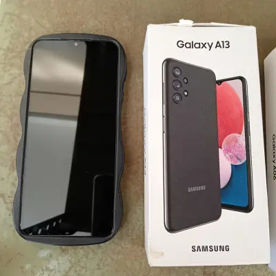 Celular Marca Samsung Modelo A13 Memoria Ram 4 Gb Almacenamiento Interno 64 Gb Acc Protector CajaManualCargador Ep-Ta200