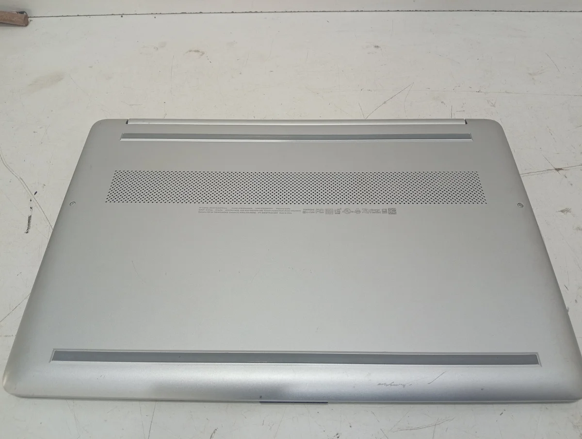 Foto 3 de Notebook Marca Hp Modelo Laptop 15 Procesador Core I13 Memoria Ram 8 Gb Disco Duro 250 Gb Generacion 11 Acc Con Teclado Numerico. Ent.HdmiUsb
