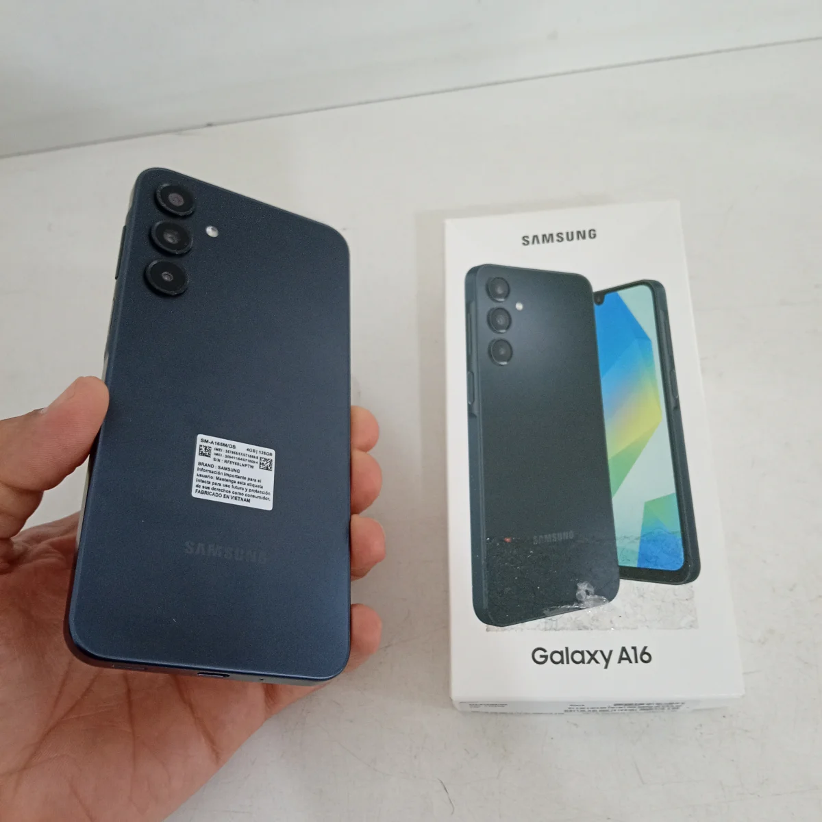 Foto 2 de Celular Marca Samsung Modelo Sma165mds Memoria Ram 4 Gb Almacenamiento Interno 128 Gb Acc Caja