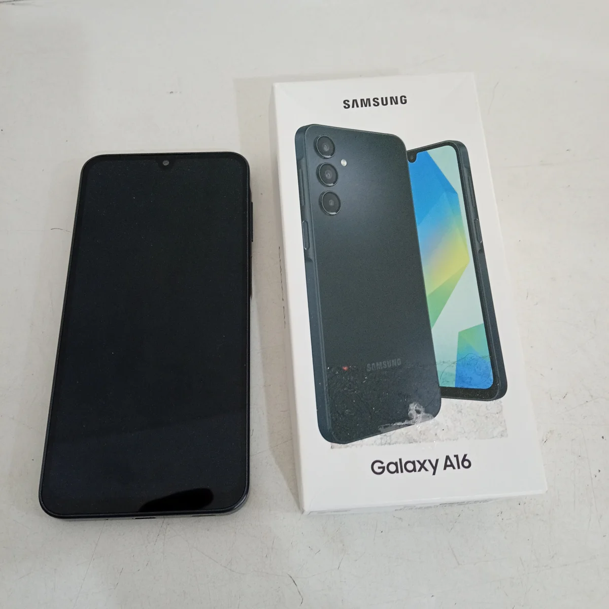 Foto 3 de Celular Marca Samsung Modelo Sma165mds Memoria Ram 4 Gb Almacenamiento Interno 128 Gb Acc Caja