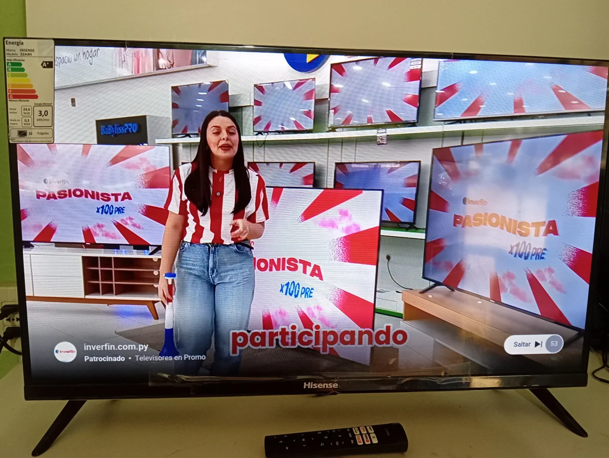 Televisor Led Smart De 32 '' Marca Hiensese Modelo 32a4h Con Control Usado En Buen Estado Acc Patitas