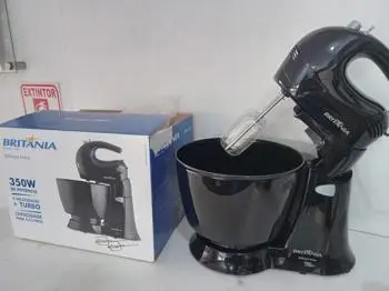 Batidora Marca Britania. Modelo Bellagio Max Usado En Buen Estado Acc Recipiente+2 Batidores